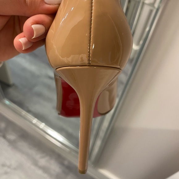 Size 6 louboutin for sale. Nude pigalles. - Picture 7 of 9